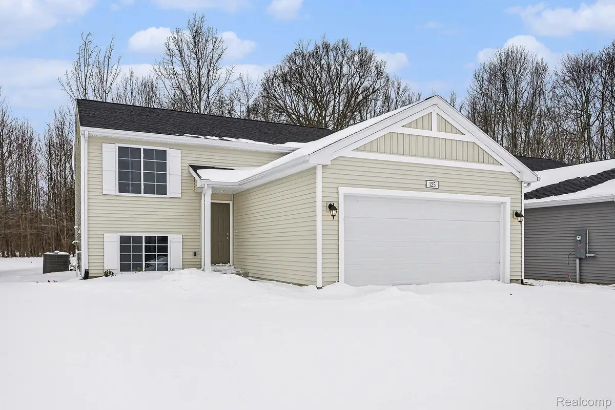 3151 Wild Orchid Lane, Burton, MI 48519 - #1