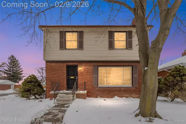 19196 Berden Street, GrossePointe, MI 48236