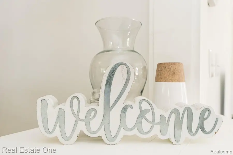 2388 W Auburn Road, Rochester, MI 48309 - #2