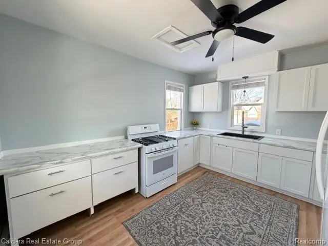 727 Griswold Street, Port Huron, MI 48060 - Image #3