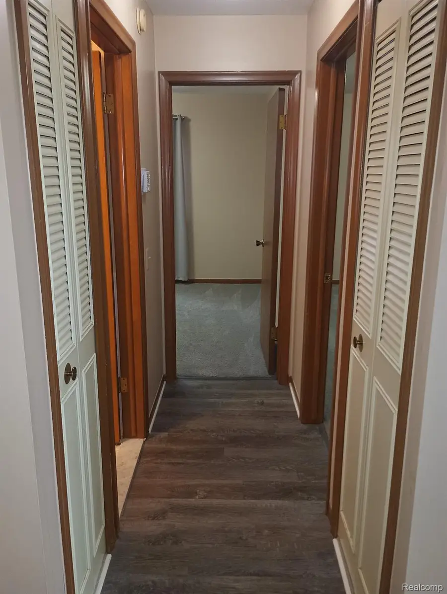 32608 E Harper Avenue N #32, Saint Clair Shores, MI 48082 - #2