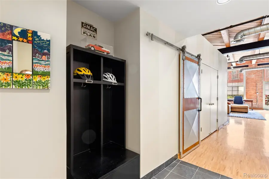 200 River Place Drive #15, Detroit, MI 48207 - Image #3