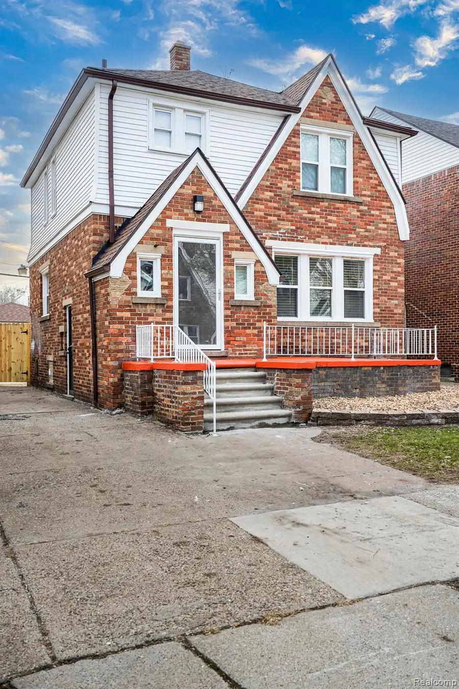 16240 Washburn Street, Detroit, MI 48221 - Image #2