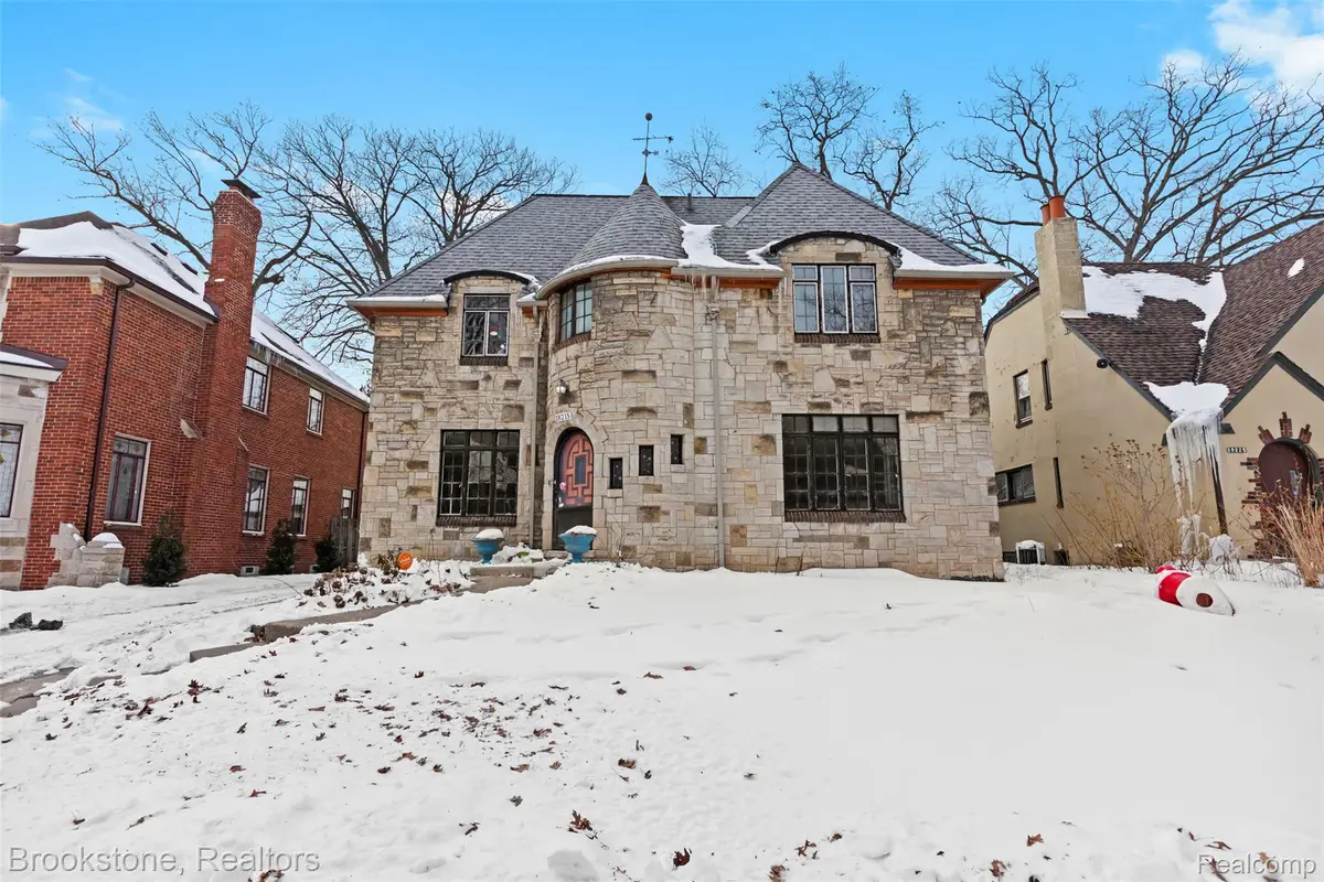 18215 Parkside Street, Detroit, MI 48221 - #1