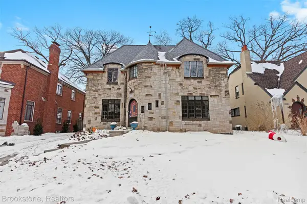 18215 Parkside Street, Detroit, MI 48221