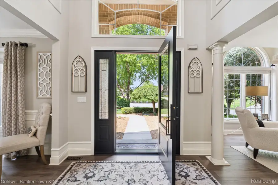 324 Nairn Circle, Highland, MI 48357 - #3