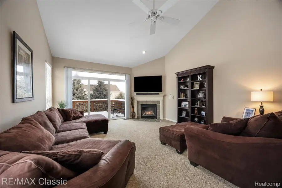 8222 Sequoia Lane, White Lake, MI 48386 - #3