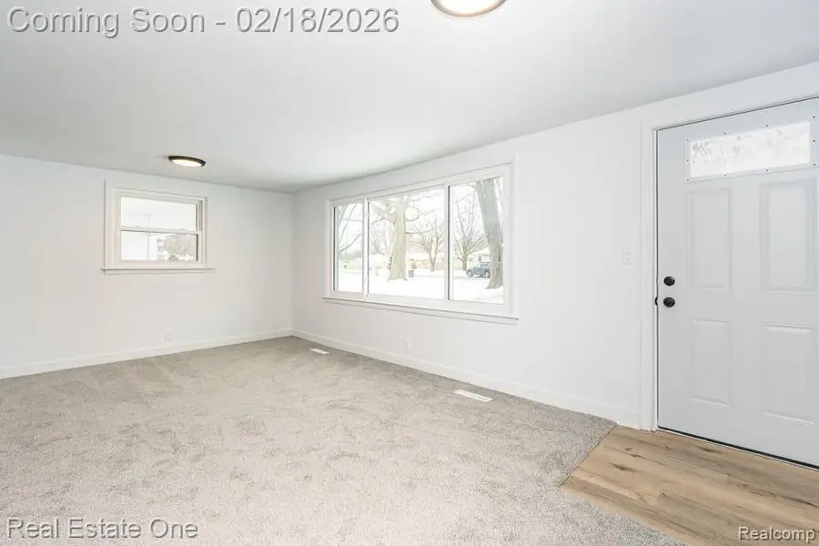 2031 Woodland Pass, Burton, MI 48519 - #2