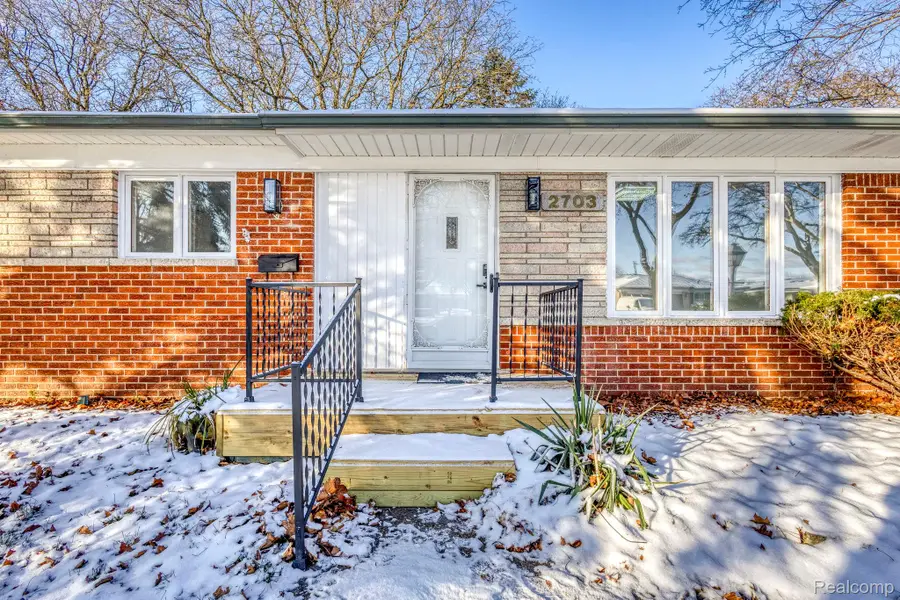 2703 Downey Drive, Troy, MI 48083 - #3