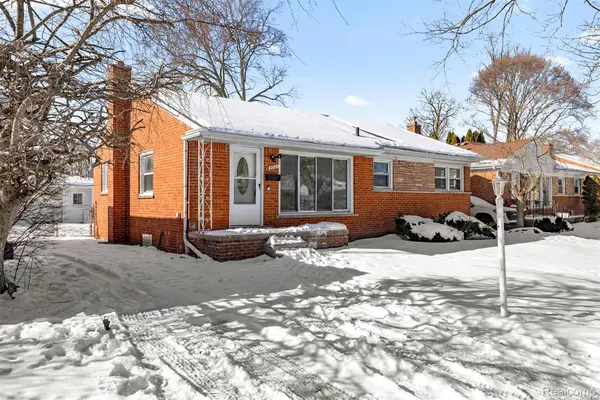 9327 Columbia, Redford, MI 48239