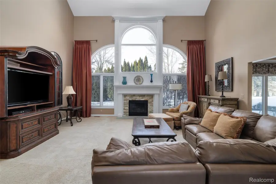 55453 Macintosh Court, Shelby Charter Township, MI 48316 - #3