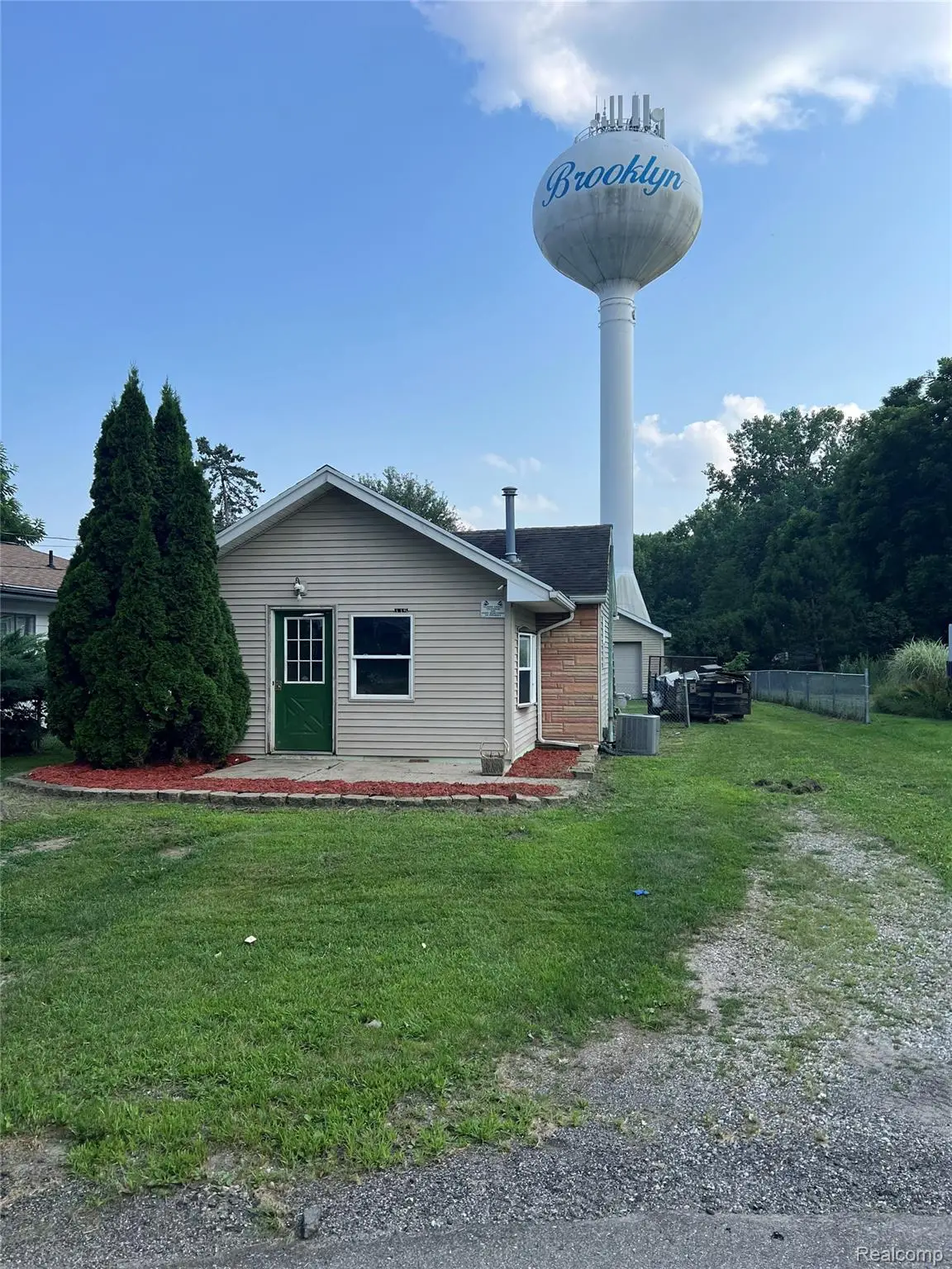 115 Jackson Street, Brooklyn, MI 49230 - #1