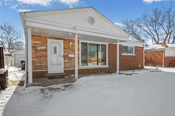 30363 Indigo Street, Roseville, MI 48066