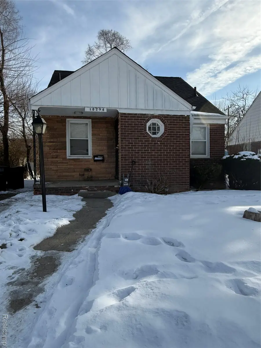 18294 Biltmore Street, Detroit, MI 48235 - Image #2