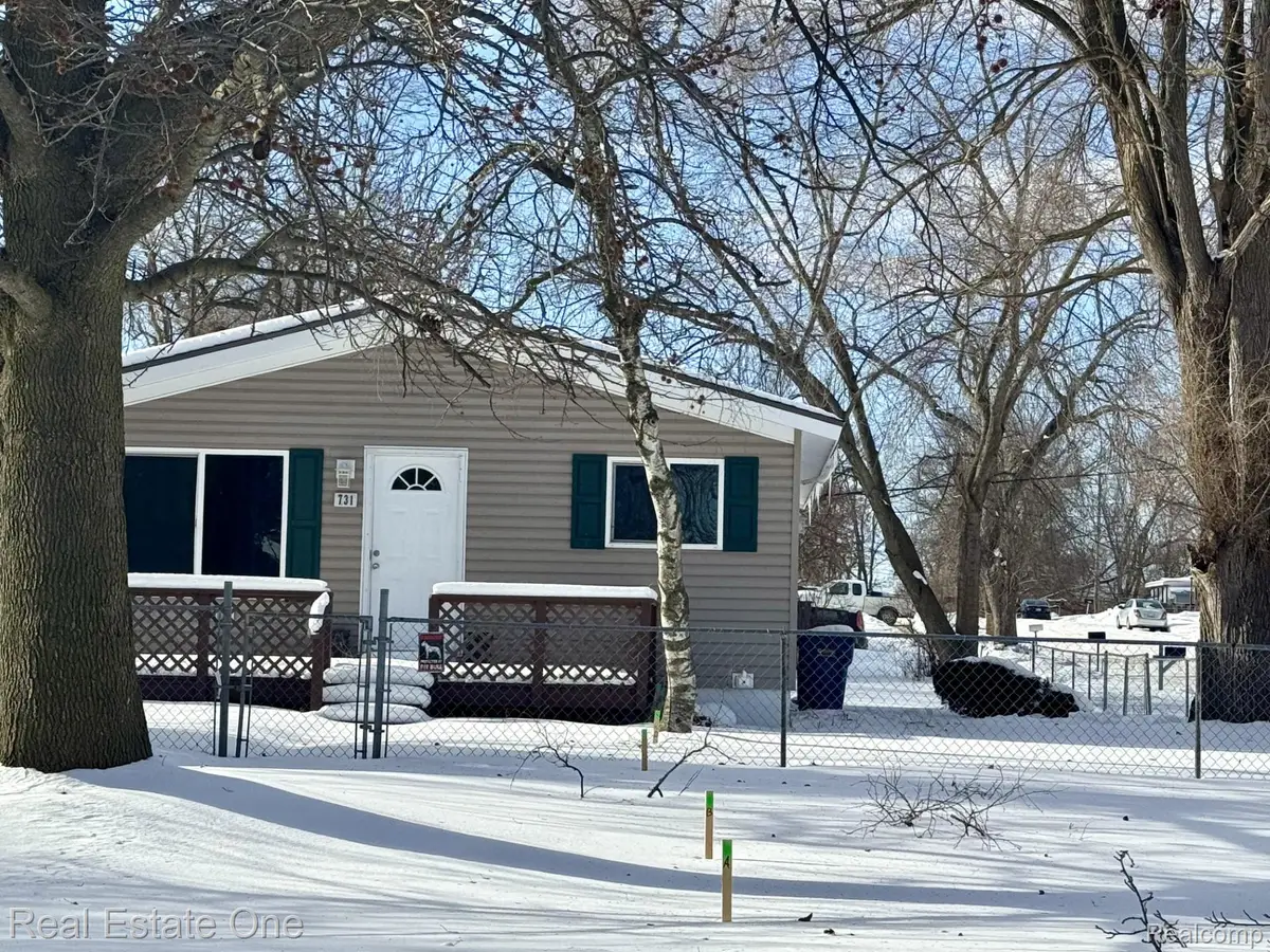 731 Stanley Avenue, Pontiac, MI 48340 - #1