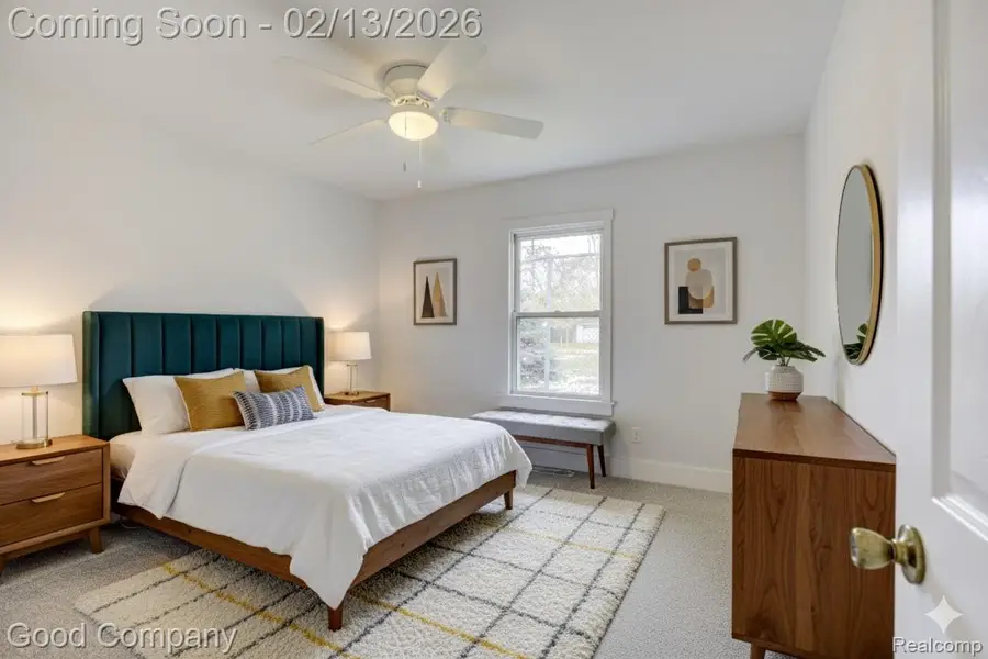 720 E Granet Avenue, Hazel Park, MI 48030 - #2