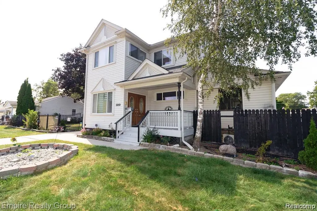 5959 Highview Street, Dearborn Heights, MI 48127 - #1