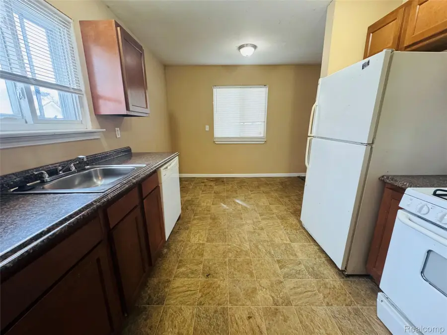 27059 Jeannette Court, Taylor, MI 48180 - #3