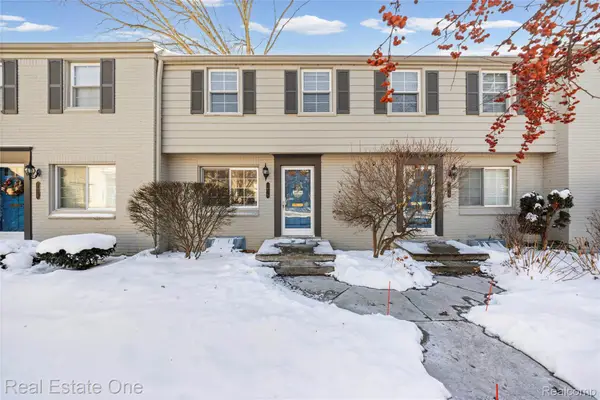 1675 Graefield Road, Birmingham, MI 48009