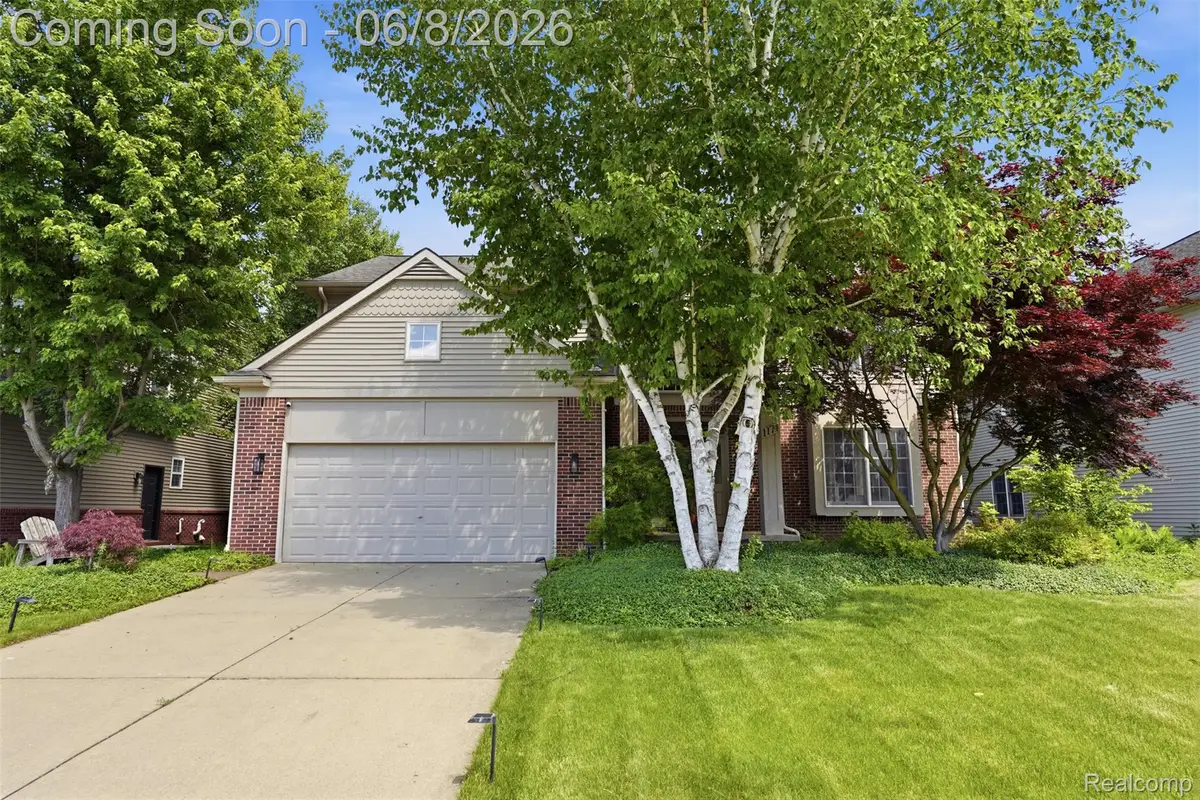 1174 Horseshoe Drive, South Lyon, MI 48178 - #1