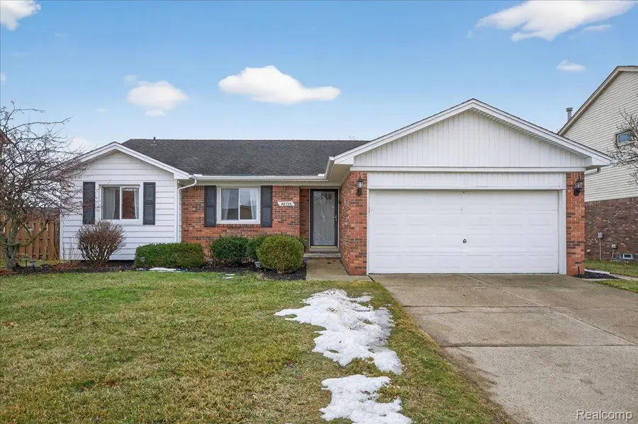 28720 Bingham Drive, Chesterfield, MI 48047 - #2