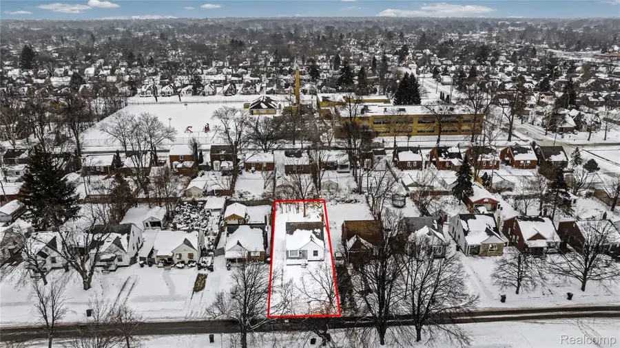 11960 Rossiter Street, Detroit, MI 48224 - Image #2