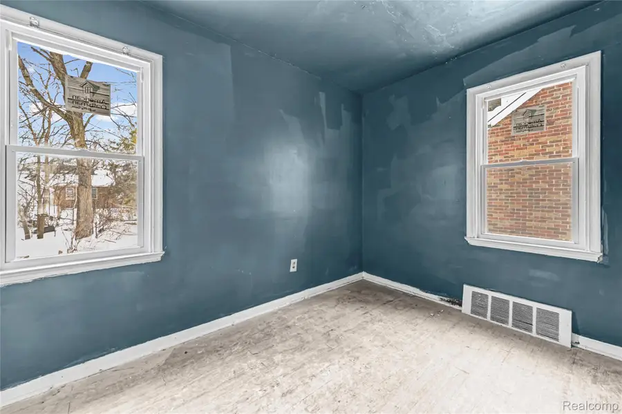 11960 Rossiter Street, Detroit, MI 48224 - Image #3
