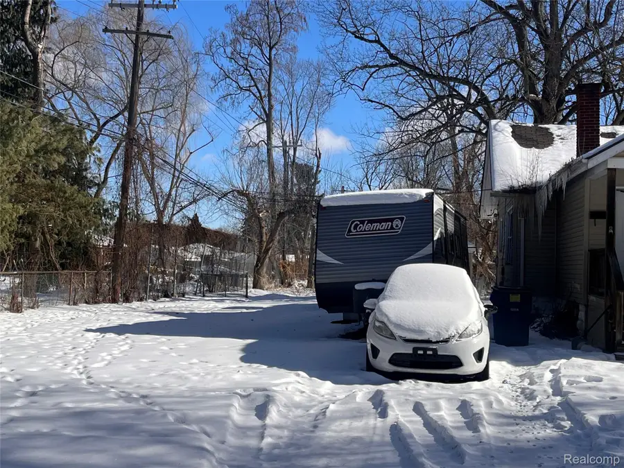 16942 Riverview Street, Detroit, MI 48219 - #3