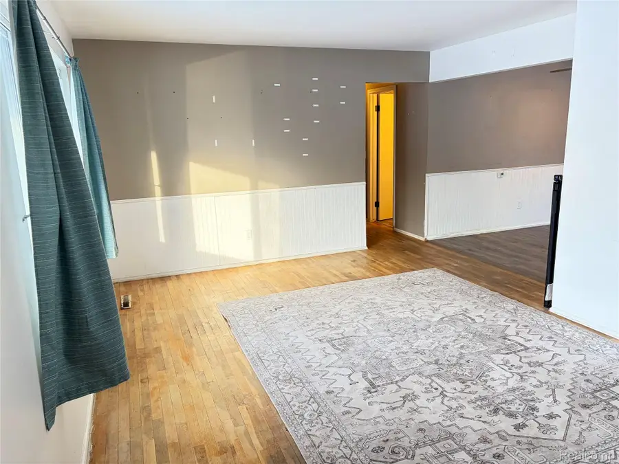 8506 Chesterfield Drive, Swartz Creek, MI 48473 - #2