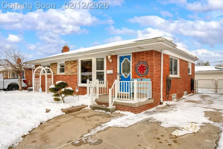 1829 W Longmeadow Road, Trenton, MI 48183 - Image #2