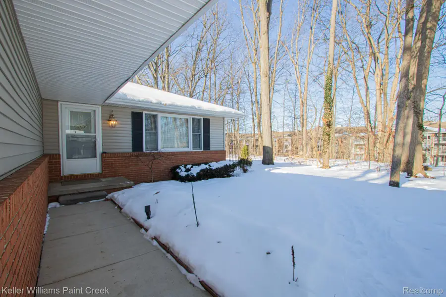 3947 Butternut Court, Port Huron, MI 48060 - #3