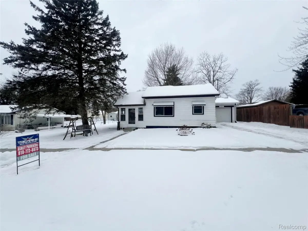 227 N Walnut Street, Vernon, MI 48476 - #1