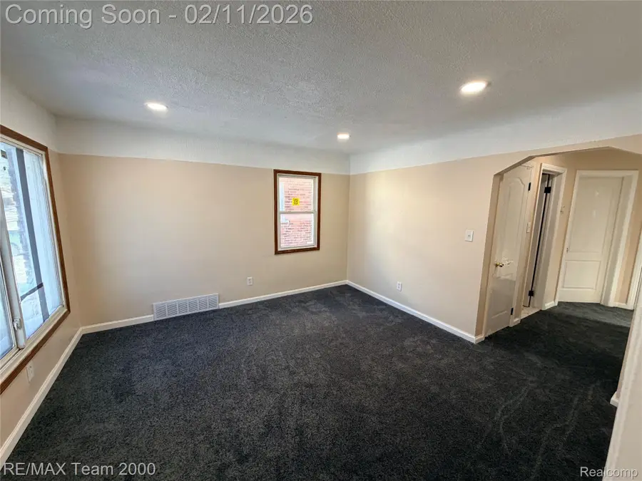 7334 Stout Street, Detroit, MI 48228 - #2