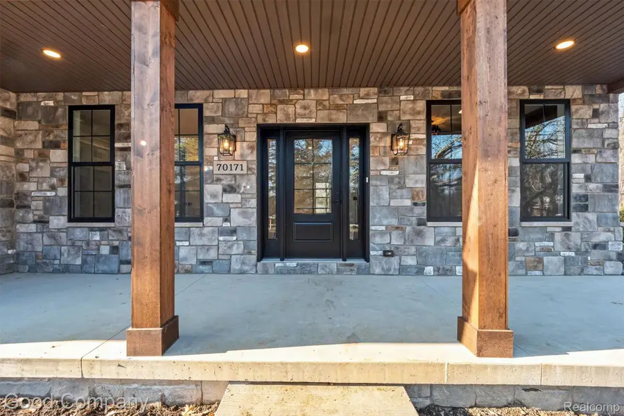 632 Sunnybeach Drive, White Lake, MI 48386 - #3