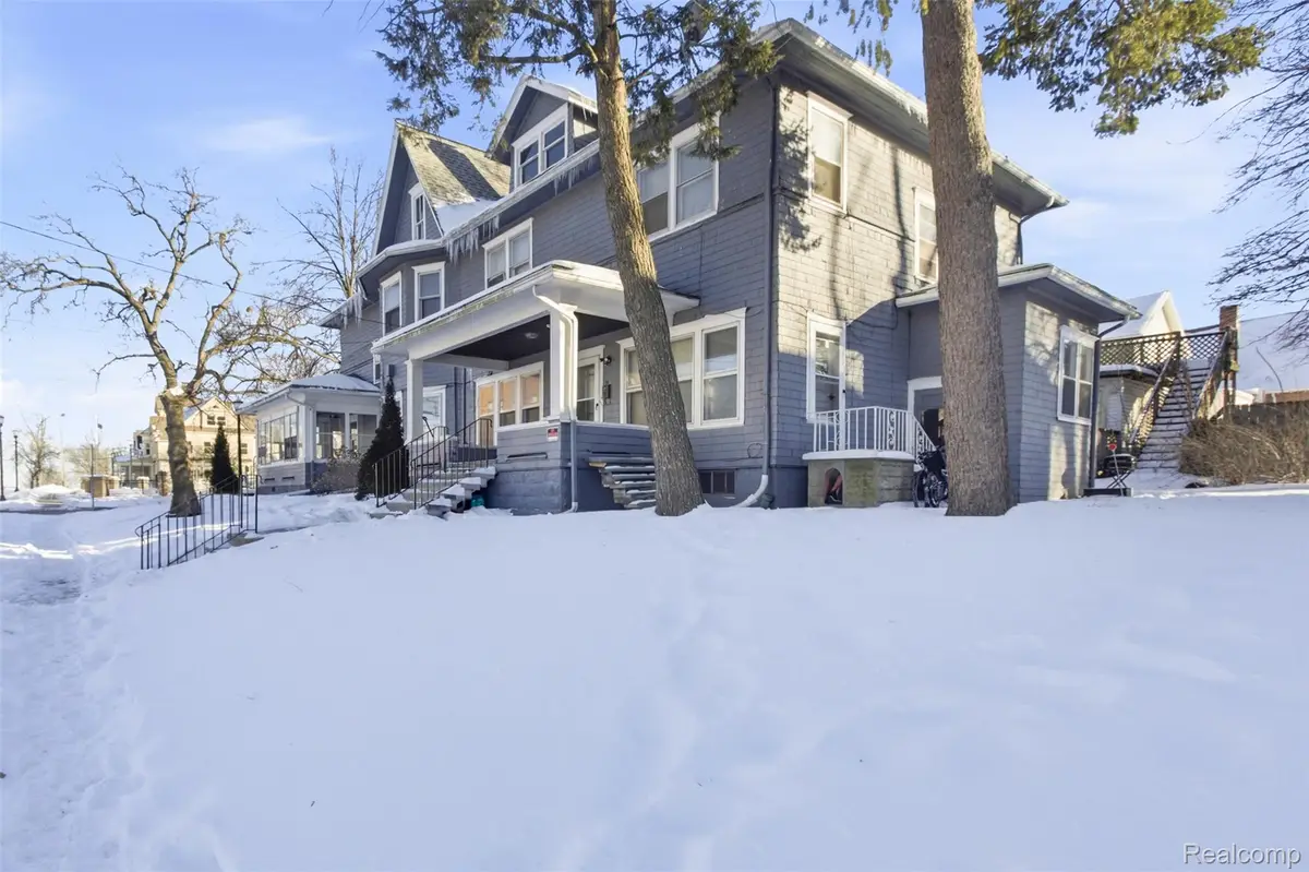 600 Greenwood Place, Jackson, MI 49203 - #1