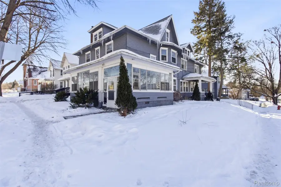 600 Greenwood Place, Jackson, MI 49203 - #2