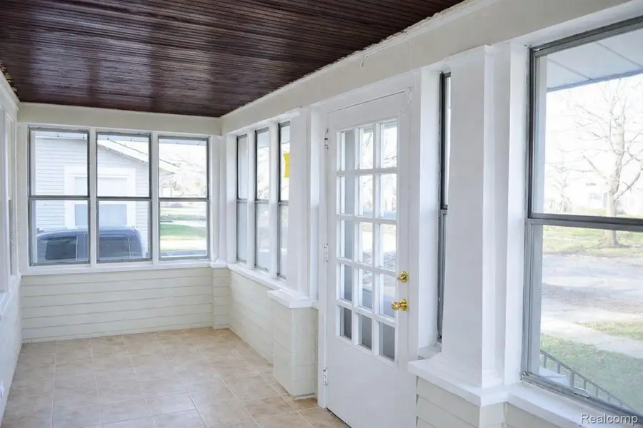 2513 Tiffin Street, Flint, MI 48504 - Image #3