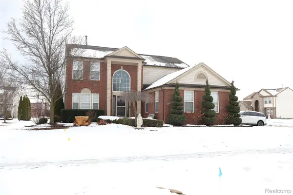 17752 Country Club Drive, Macomb, MI 48042