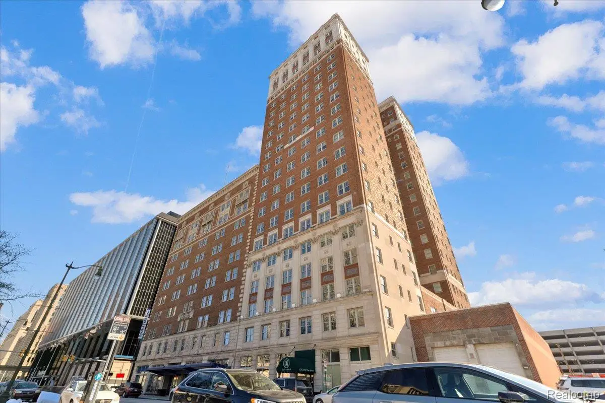 525 W Lafayette Boulevard #12E, Detroit, MI 48226 - Image #1