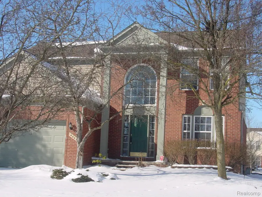 4446 Sherwood Circle, Canton, MI 48188 - Image #2