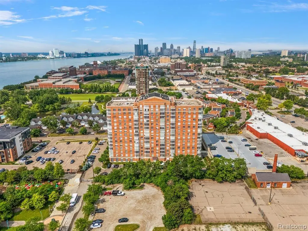 250 E Harbortown Drive #1104, Detroit, MI 48207 - Image #1