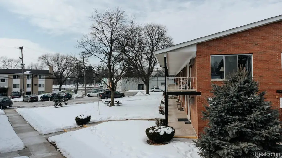 2121 Clawson Avenue #205, Royal Oak, MI 48073 - #3