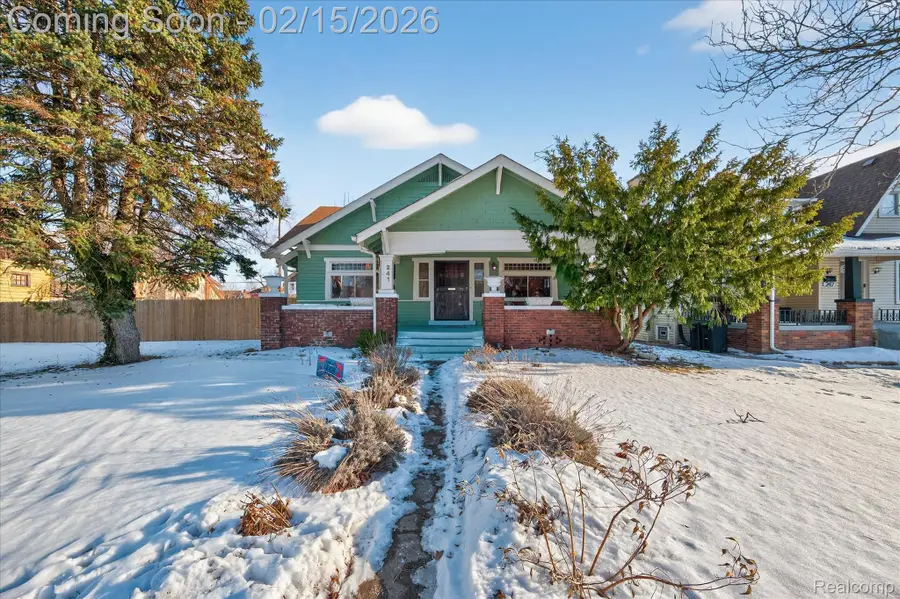 241 Moss Street, Highland Park, MI 48203 - #3