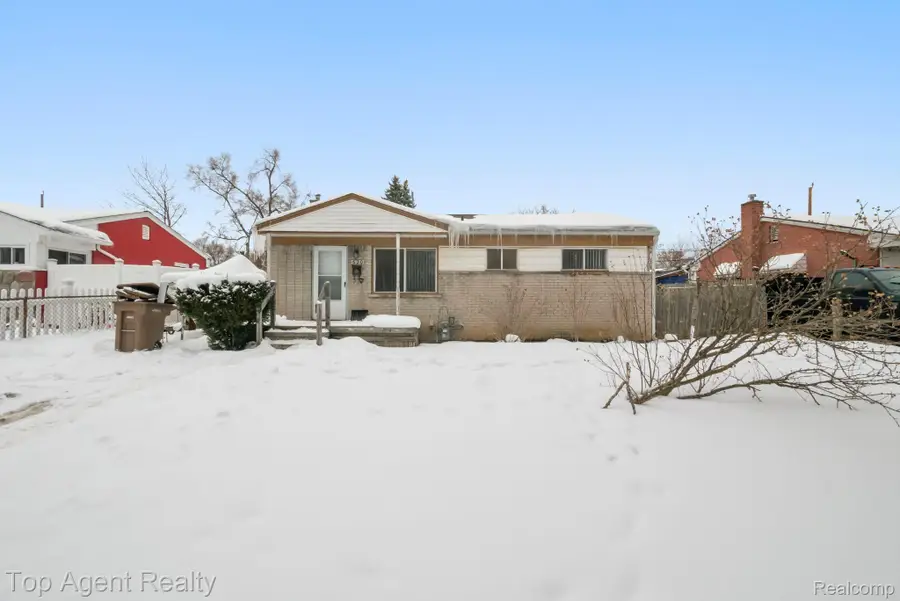 520 Linda Vista Drive, Pontiac, MI 48342 - #3