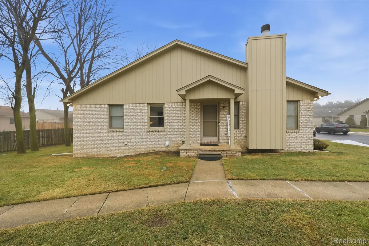 41781 King Edward Court, Clinton, MI 48038 - #1