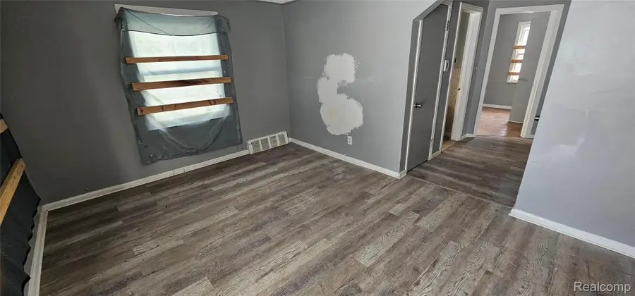 14290 Stansbury Street, Detroit, MI 48227 - Image #3