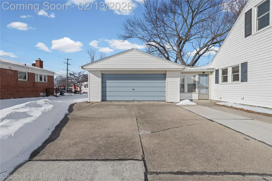 4196 Clippert Street, Dearborn Heights, MI 48125 - #3