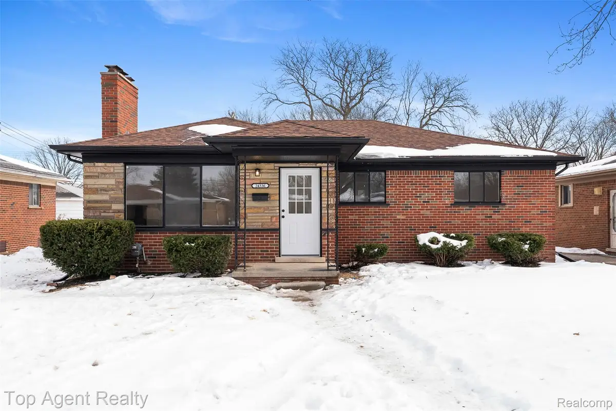 24336 Warrington Court, Eastpointe, MI 48021 - #1