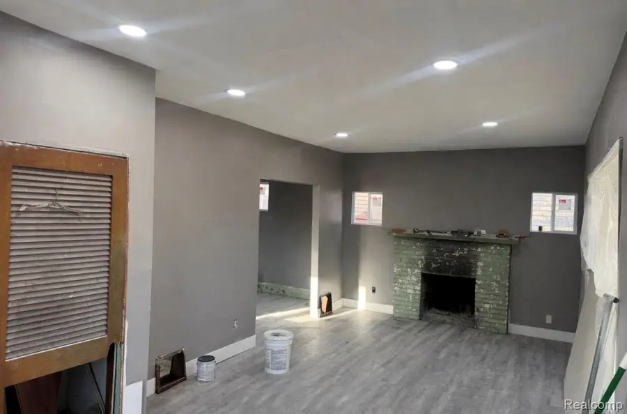 2474 Sturtevant Street, Detroit, MI 48206 - Image #3