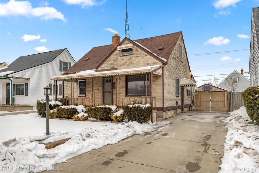 14716 Eureka Road, Southgate, MI 48195 - #2